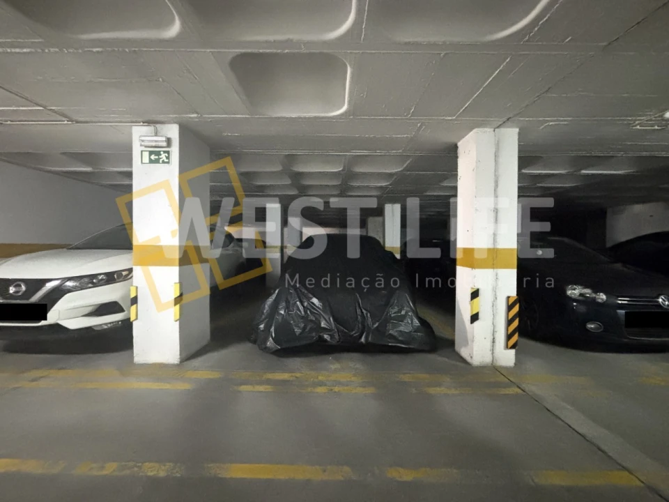 Apartamento T4 para Venda em Mafra Foto 24