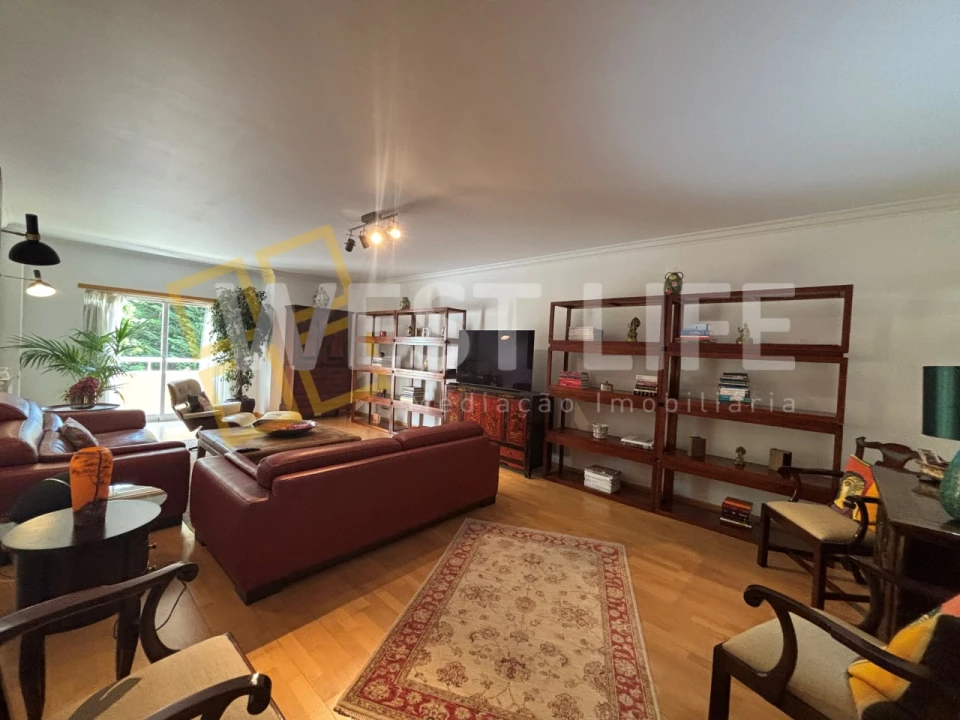 Apartamento T4 para Venda em Mafra Foto 9