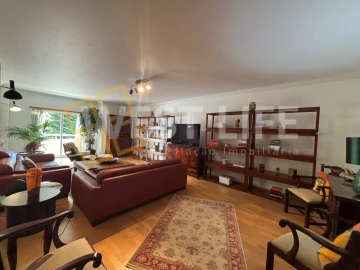 Apartamento T4 para Venda em Mafra