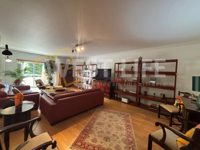 Apartamento T4 para Venda em Mafra Foto 9