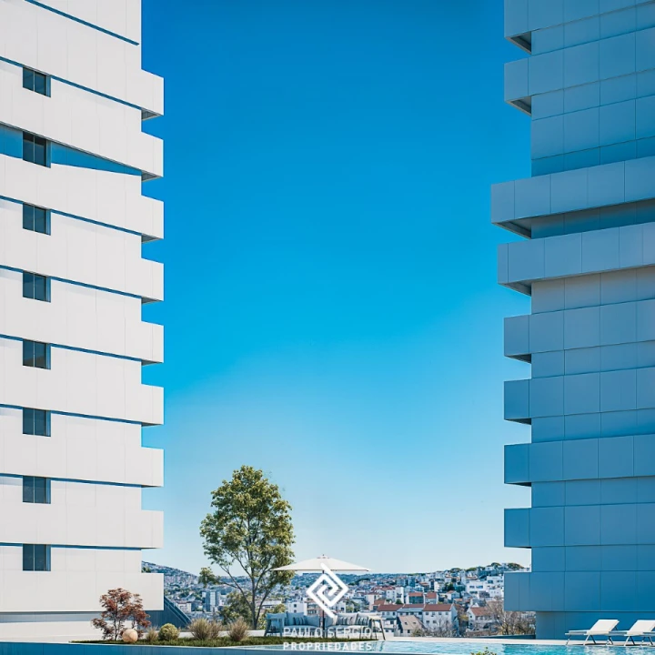 Apartamento T4 para Venda em Ramalde Foto 5
