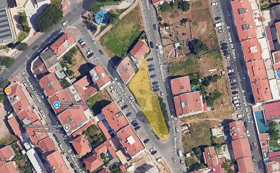 Terreno para Venda em Encosta do Sol Foto 11