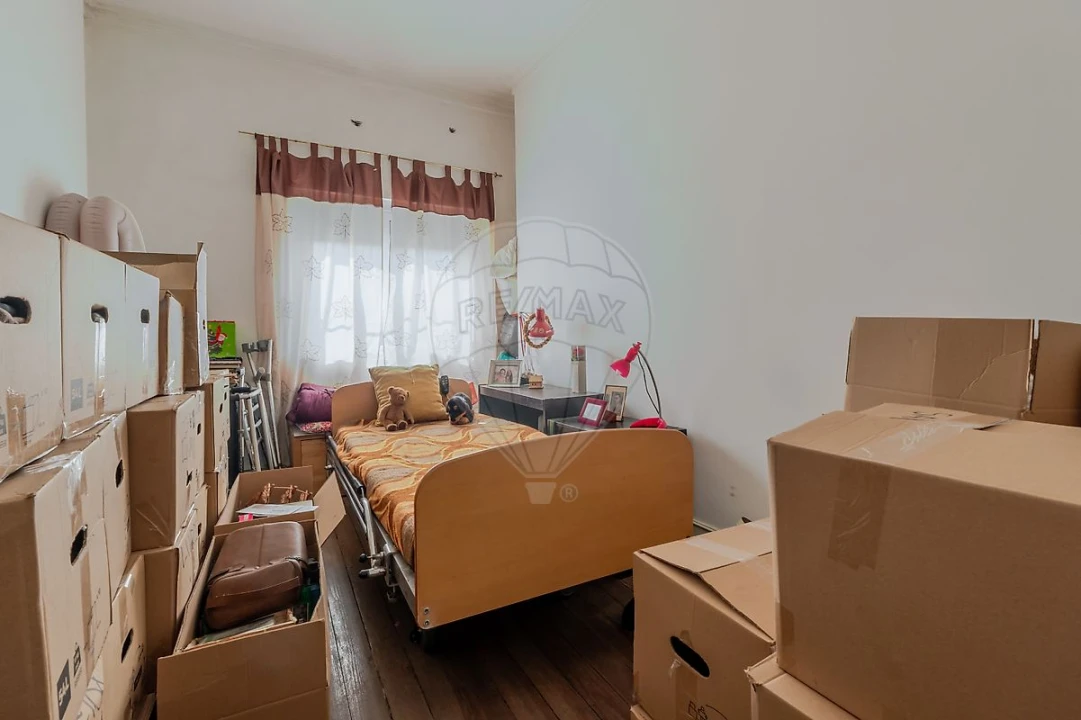 Apartamento T6 para Venda em Avenidas Novas Foto 19