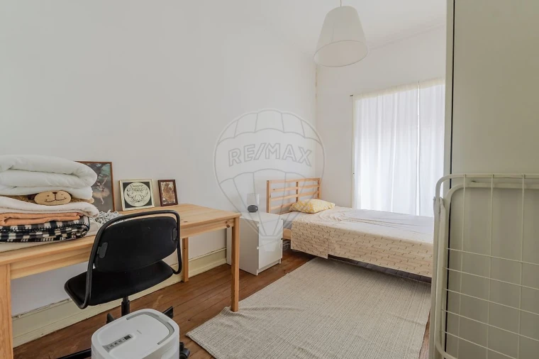 Apartamento T6 para Venda em Avenidas Novas Foto 23