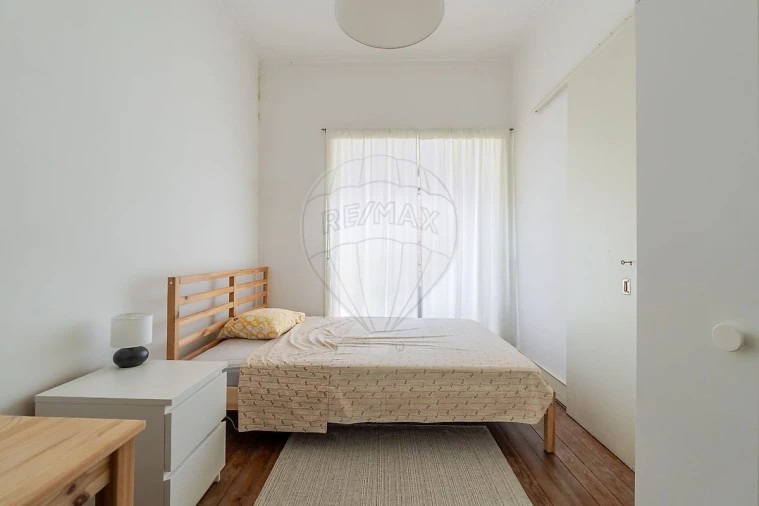 Apartamento T6 para Venda em Avenidas Novas Foto 18