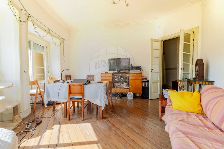 Apartamento T6 para Venda em Avenidas Novas Foto 22