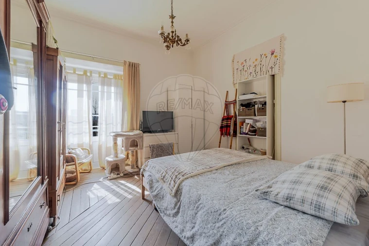 Apartamento T6 para Venda em Avenidas Novas Foto 24