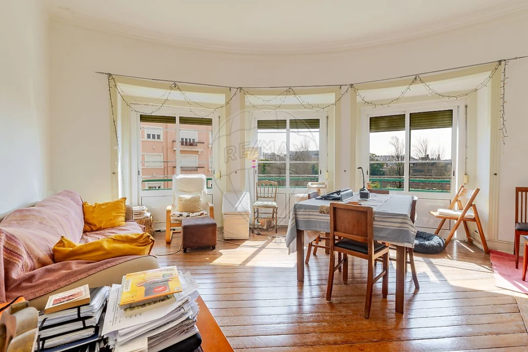 Apartamento T6 para Venda em Avenidas Novas Foto 21