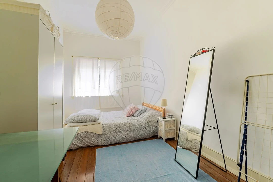 Apartamento T6 para Venda em Avenidas Novas Foto 16