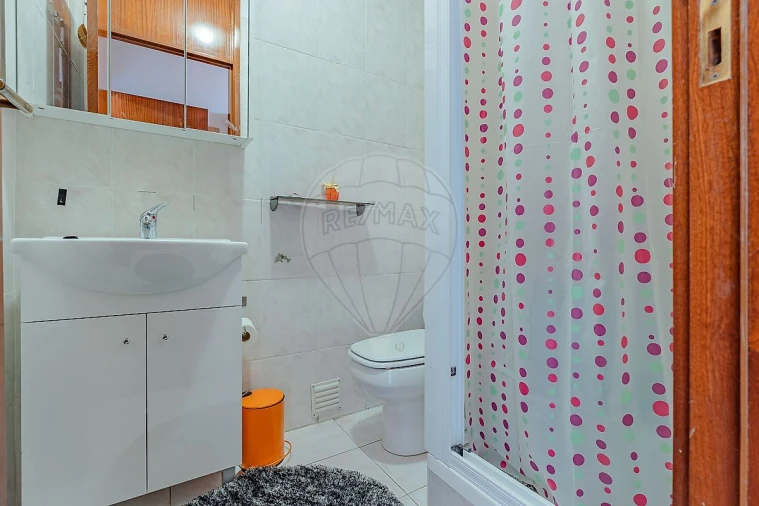 Apartamento T3 para Venda em Avintes Foto 14