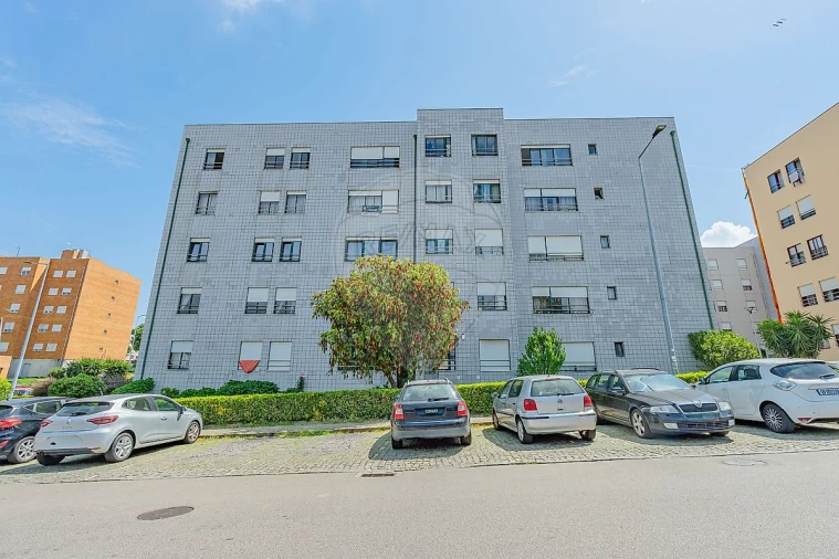 Apartamento T3 para Venda em Avintes Foto 28