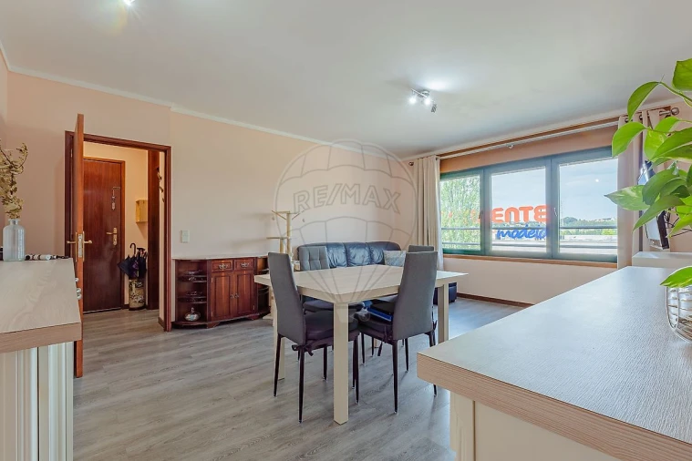 Apartamento T3 para Venda em Avintes Foto 9
