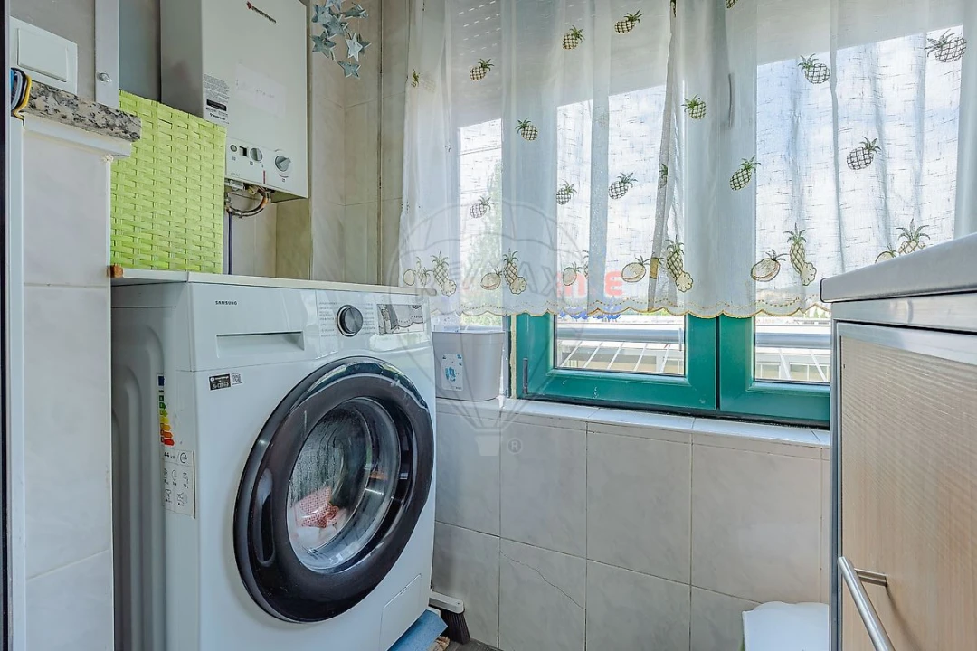 Apartamento T3 para Venda em Avintes Foto 4