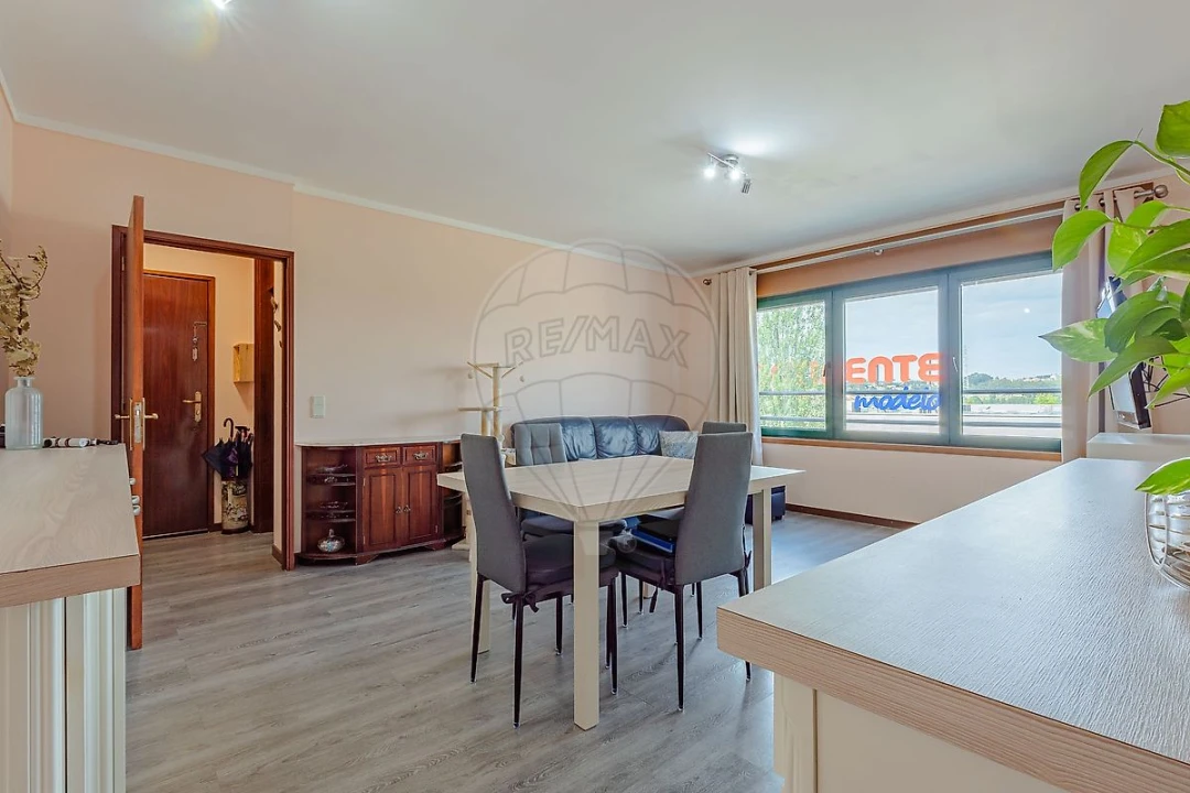 Apartamento T3 para Venda em Avintes Foto 9