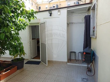 Apartamento T1 para Arrendamento em Benfica