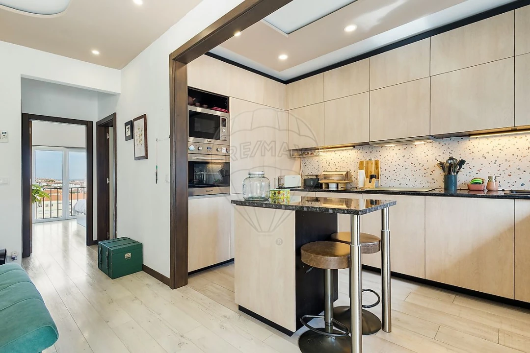 Apartamento T2 para Venda em Póvoa de Santa Iria e Forte da Casa Foto 5
