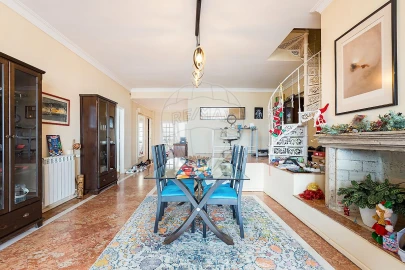 Apartamento T3 para Venda em Arroios