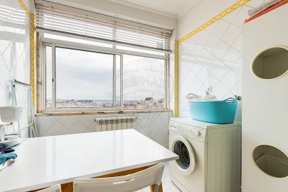 Apartamento T3 para Venda em Arroios