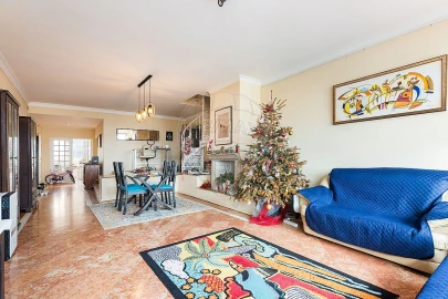 Apartamento T3 para Venda em Arroios