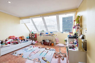 Apartamento T3 para Venda em Areeiro