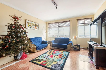 Apartamento T3 para Venda em Arroios