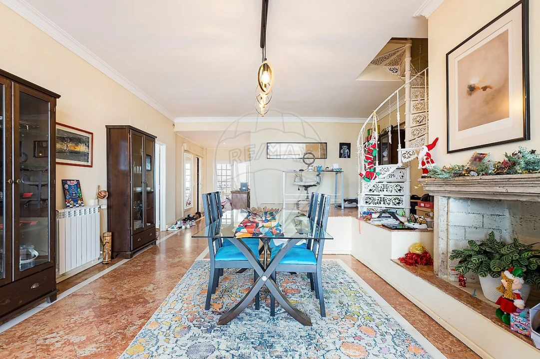 Apartamento T3 para Venda em Arroios Foto 10