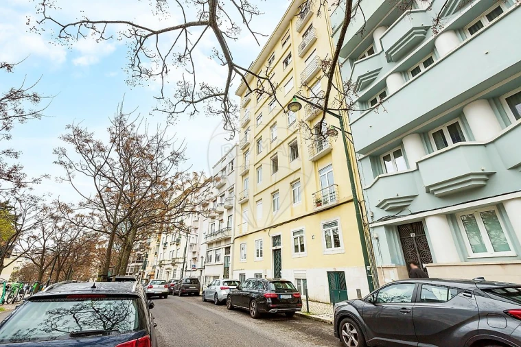 Apartamento T3 para Venda em Arroios Foto 25
