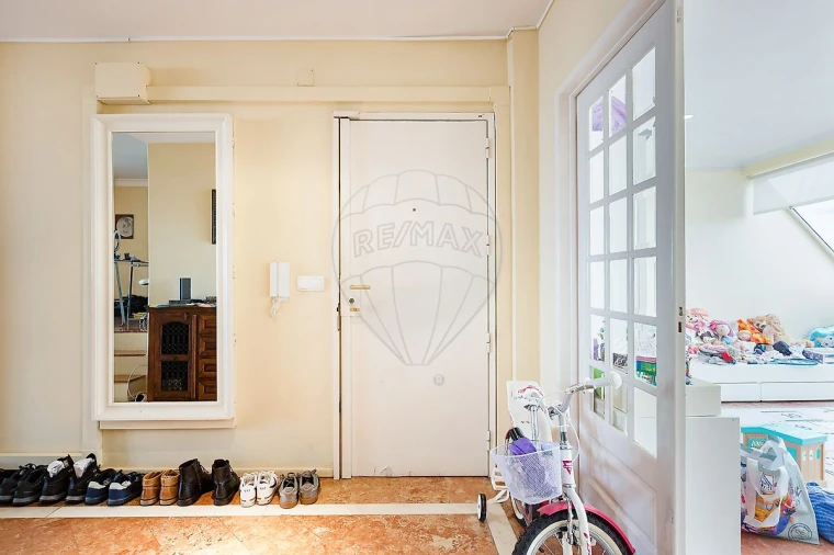 Apartamento T3 para Venda em Arroios Foto 5