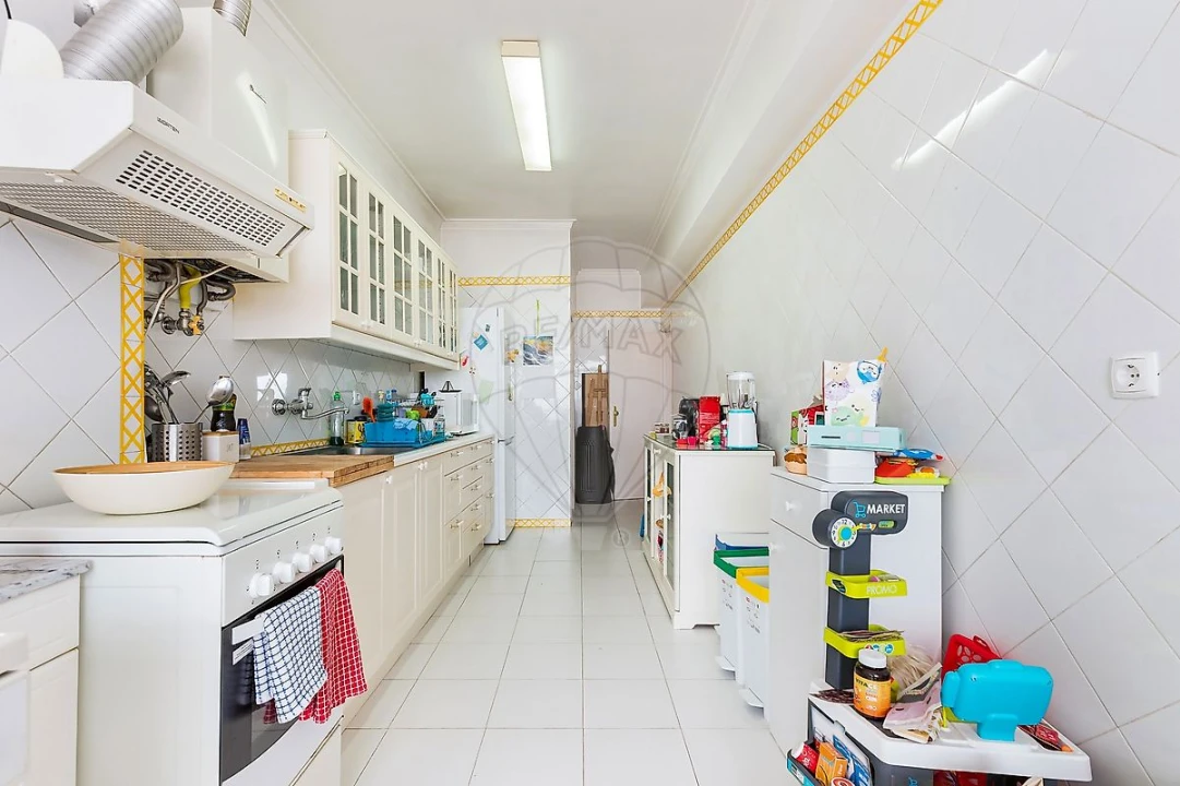 Apartamento T3 para Venda em Arroios Foto 14