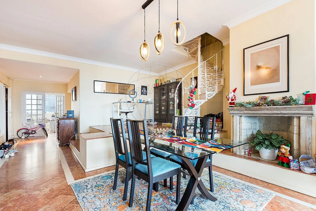Apartamento T3 para Venda em Arroios Foto 13