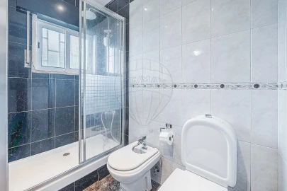 Apartamento T3 para Venda em Agualva e Mira-Sintra