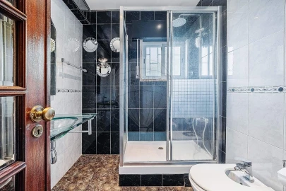 Apartamento T3 para Venda em Agualva e Mira-Sintra