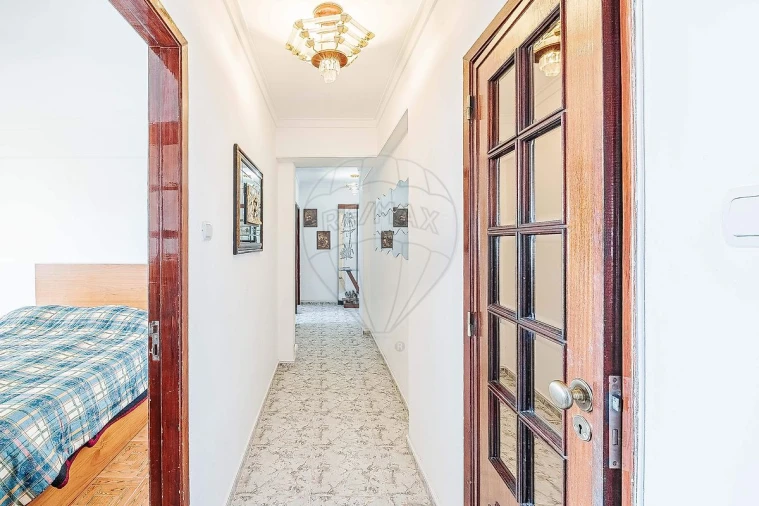 Apartamento T3 para Venda em Agualva e Mira-Sintra Foto 20