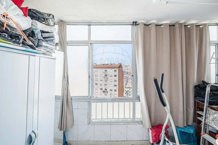 Apartamento T3 para Venda em Agualva e Mira-Sintra Foto 11