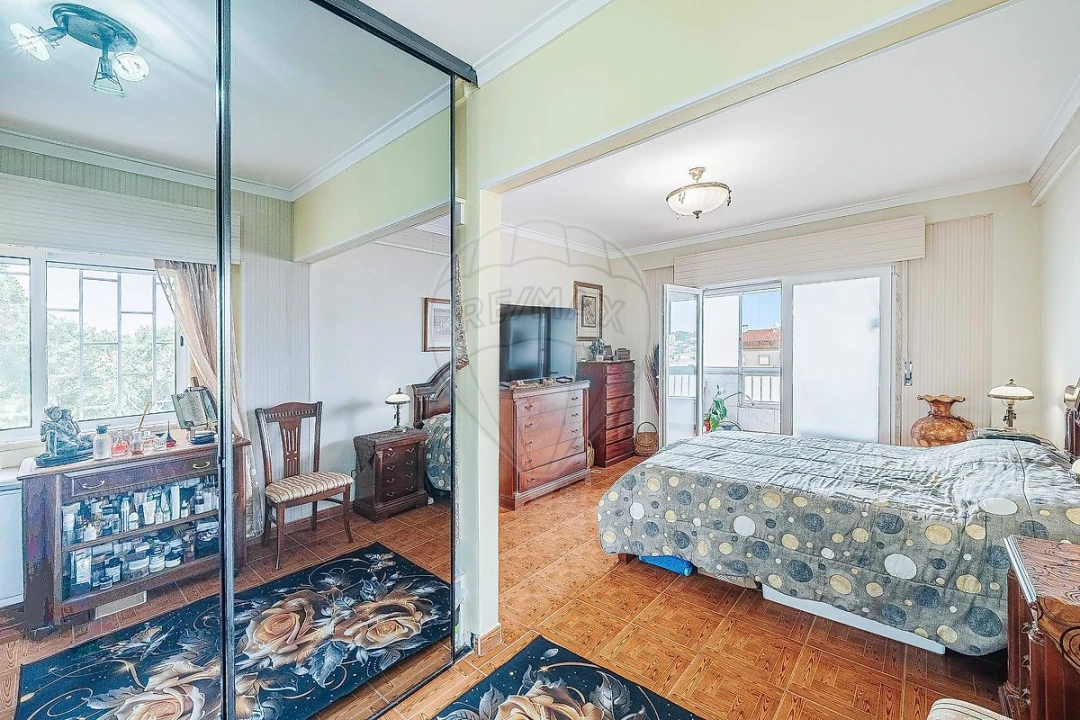 Apartamento T3 para Venda em Agualva e Mira-Sintra Foto 17