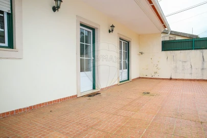 Moradia T3 para Venda em Minde