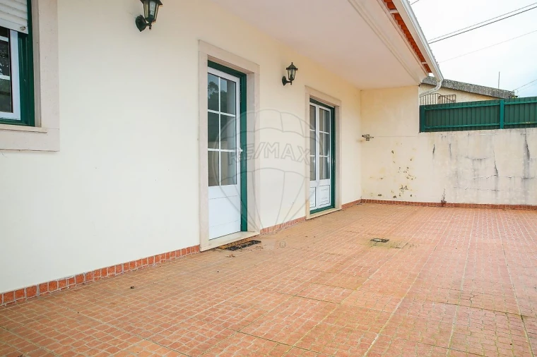 Moradia T3 para Venda em Minde Foto 7