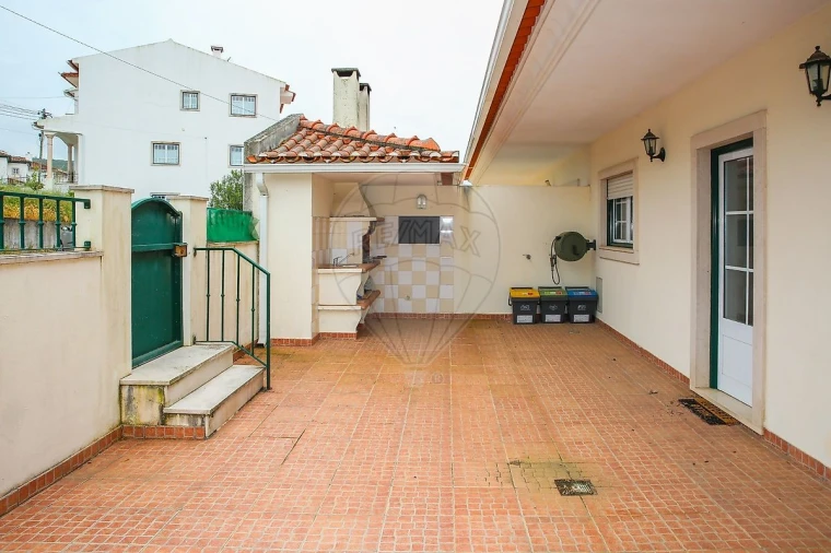 Moradia T3 para Venda em Minde Foto 5