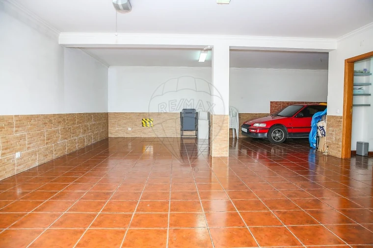 Moradia T3 para Venda em Minde Foto 8