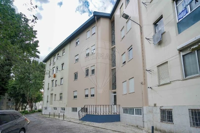 Apartamento T4 para Venda em Venteira