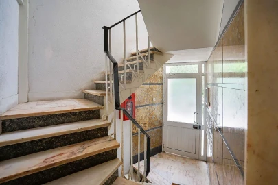 Apartamento T4 para Venda em Venteira