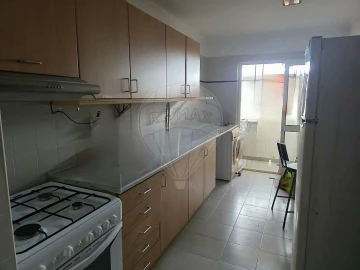 Apartamento T2 para Arrendamento em Santa Clara