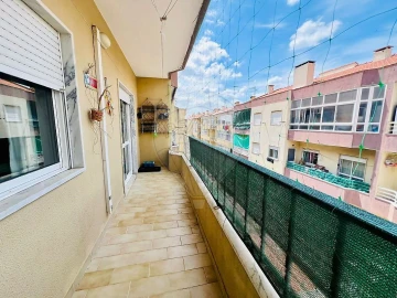 Apartamento T3 para Venda em Benavente