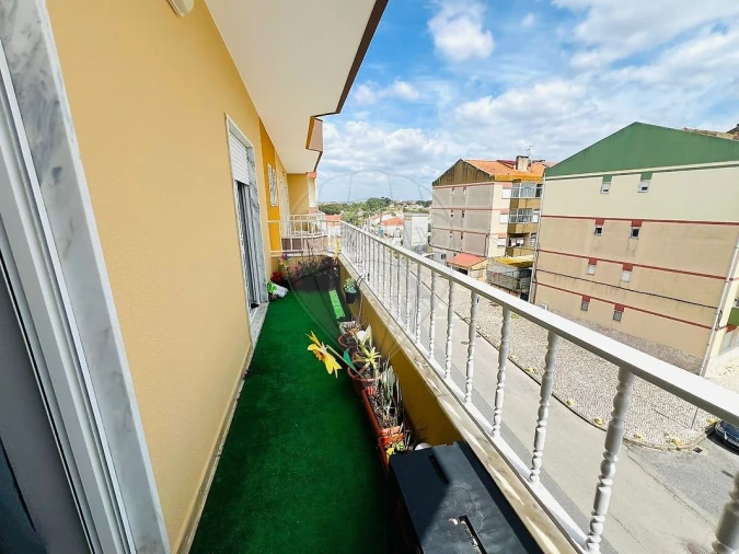Apartamento T3 para Venda em Benavente Foto 12