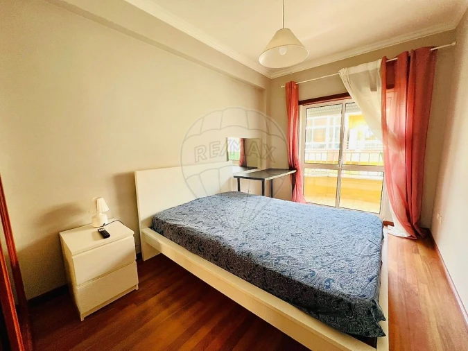 Apartamento T3 para Venda em Benavente Foto 7