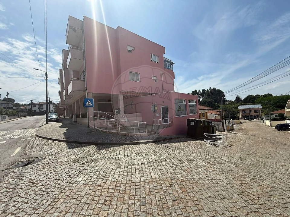 Apartamento T2 para Venda em Coronado (São Romão e São Mamede) Foto 29