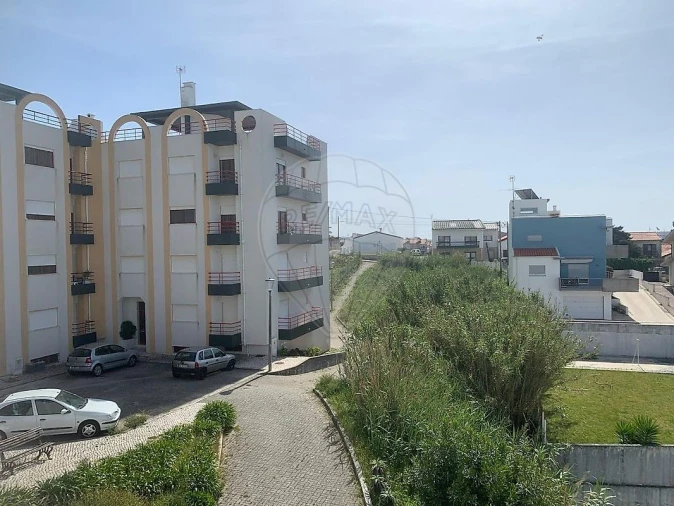 Apartamento T1 para Venda em Buarcos Foto 4