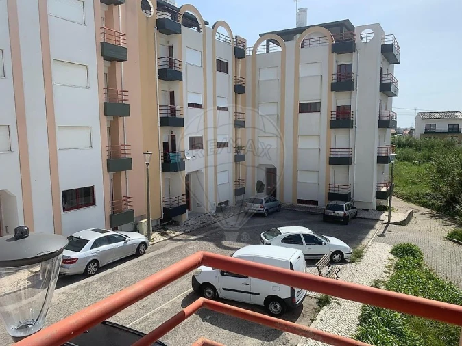 Apartamento T1 para Venda em Buarcos Foto 3