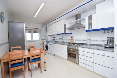 Apartamento T3 para Venda em Vila Franca de Xira