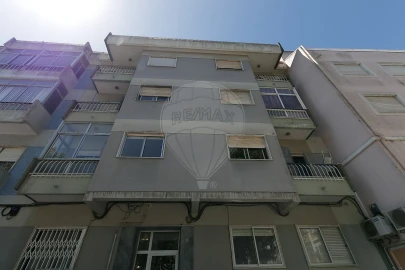 Apartamento T2 para Venda em Cacém e São Marcos